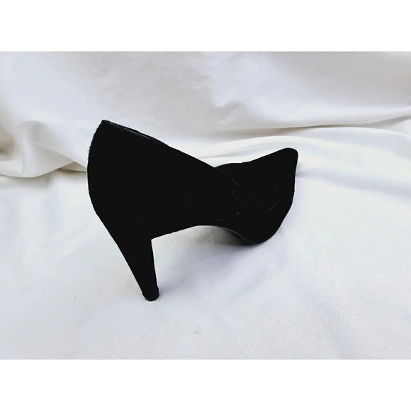 Stuart Weitzman Size 5.5B Women Black Suede Slip On Pointed Toe Heel Pumps Spain - Picture 9 of 11